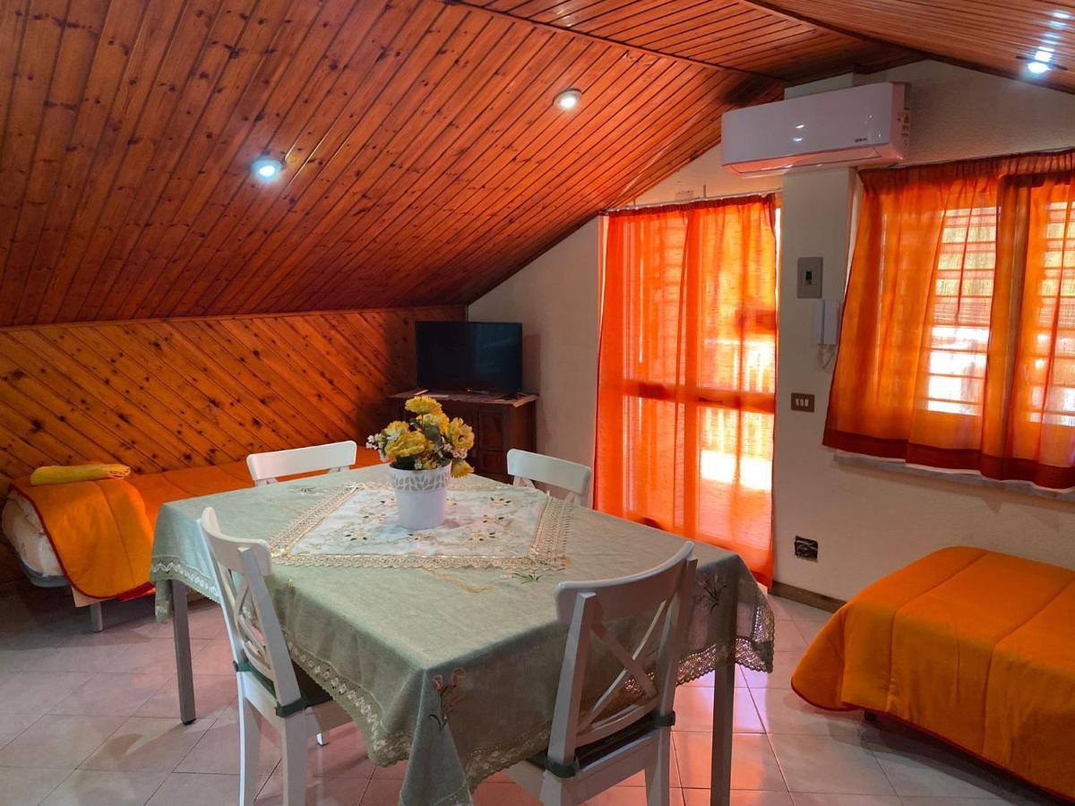 Villa Grazia Фондакело Екстериор снимка