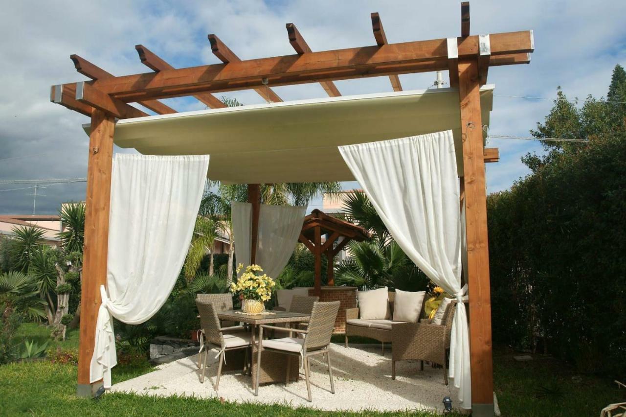 Villa Grazia Фондакело Екстериор снимка